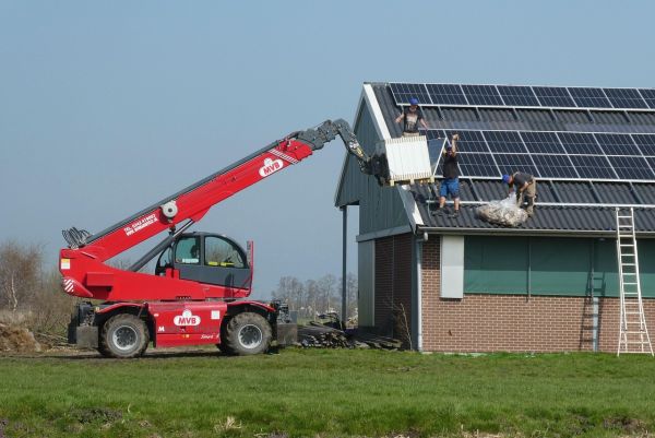 5 raisons d'investir dans les panneaux solaires photovoltaïques